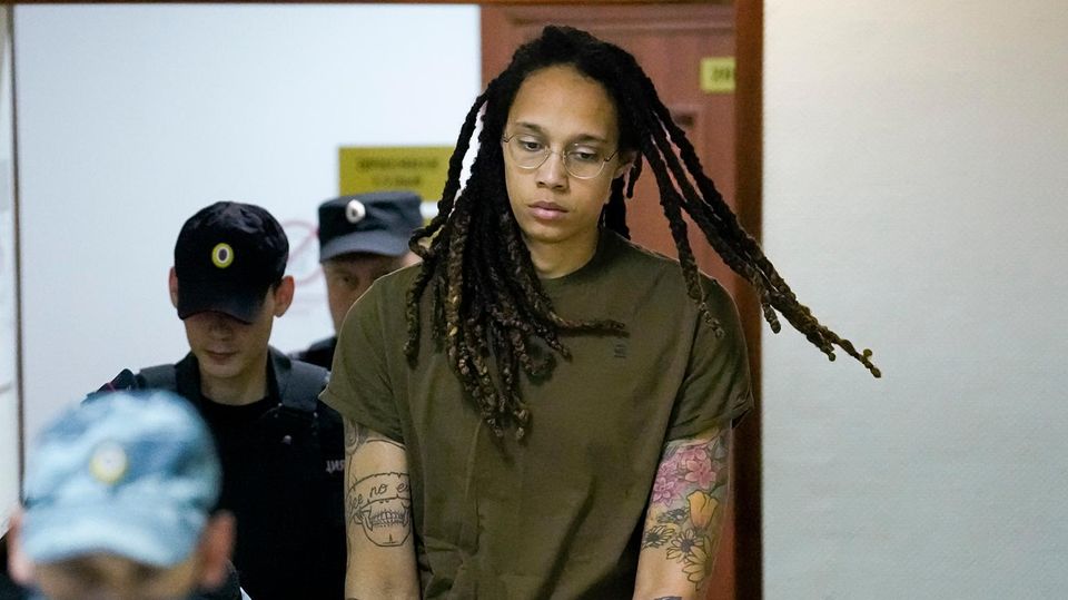 Brittney Griner, WNBA-Star und zweifache olympische Goldmedaillengewinnerin. Donald Trump kritisiert ihren Austaussch