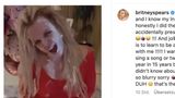 10. Dezember 2022  Britney Spears futtert bei ihrem Instagram-Comeback Kuchen vom Boden  Wo ist Britney? Diese Frage stellten sich die Fans der Sängerin in den letzten Tagen besorgt. Nachdem Spears einmal mehr Bilder von sich nackig posierend in der Badewanne veröffentlicht hatte, war sie plötzlich abgetaucht, ihr Instagram-Profil unauffindbar. Bei ihren treuen Anhängern schrillten sofort die Alarmglocken. Jetzt feierte die 41-Jährige mit einem kuriosen Video ihr Comeback auf der Plattform. Im roten Catsuit tanzt sie darin in gewohnter Manier vor der Kamera und rekelt sich auf dem Boden. Dabei sprüht sie sich Sahne in den Mund, steckt ihren Kopf in einen Kuchen, der auf dem Boden steht und verreibt dann die Sahnecreme auf ihrem Anzug. Es sei schließlich, schreibt sie auf Instagram, ihre Geburtstagswoche. Warum ihr Profil offline war? Sie habe schlicht und einfach – "Oops ...!" – den falschen Knopf geklickt. 