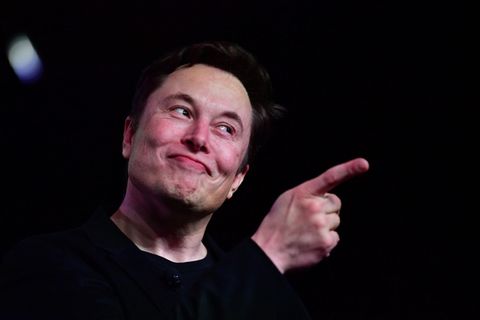 Elon Musk krempelt Twitter nach seinen Vorstellungen um