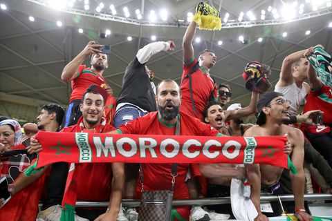 Marokkos Fans feiern den Einzug in das Halbfinale der WM in Katar