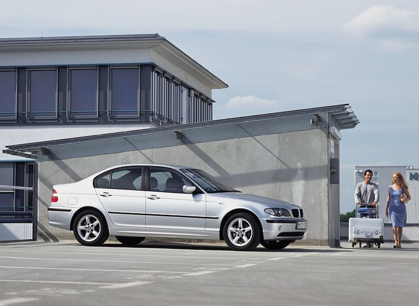 BMW 325i / 330i Generation E46