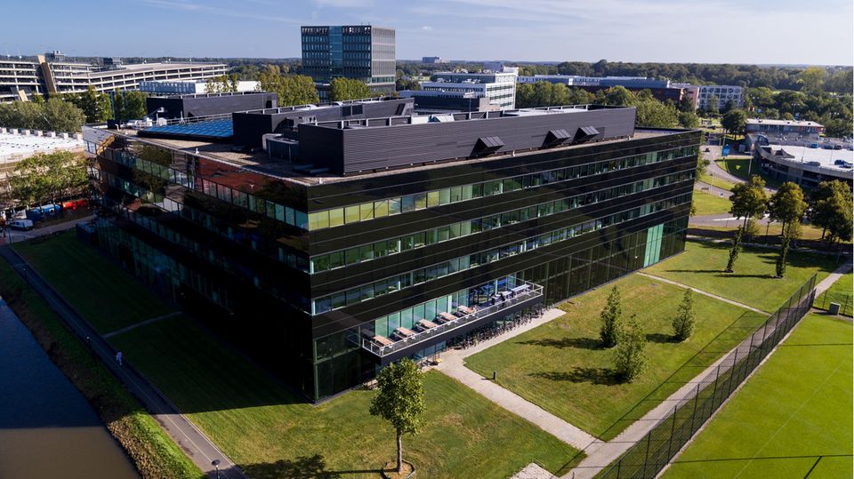 Forschung: Das Forschungszentrum Nutricia Research mitten auf dem Unigelände der Universität Utrecht. Das Forschungszentrum Nutricia Research mitten auf dem Unigelände der Universität Utrecht.
