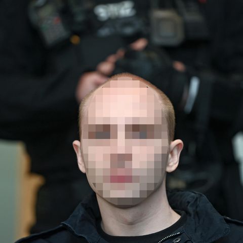 Magdeburg: Stephan B. sitzt im Landgericht. Der Attentäter hatte am 9. Oktober 2019 am höchsten jüdischen Feiertag Jom Kippur versucht, in der Synagoge in Halle ein Blutbad anzurichten.