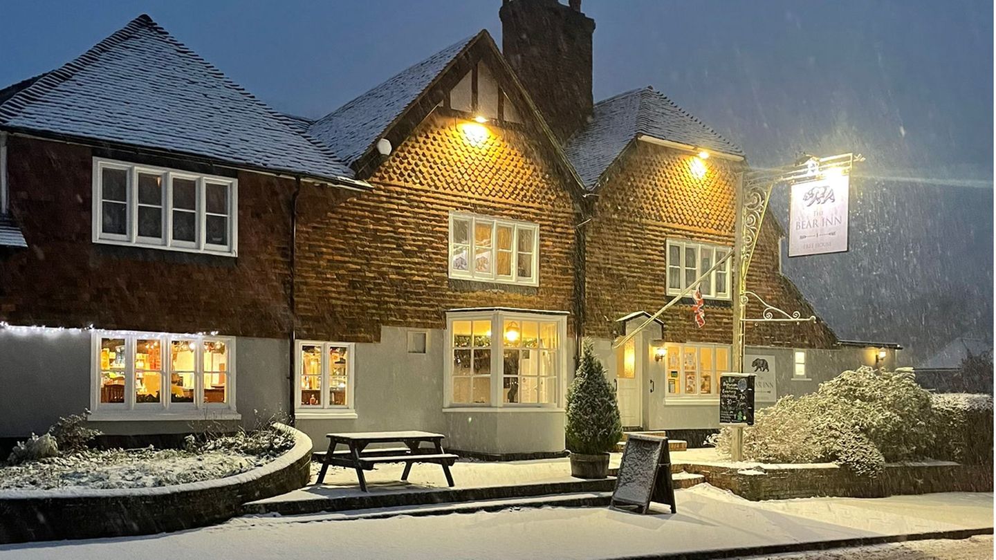 Rettender Hafen für steckengebliebene Autofahrer: Der Pub The Bear Inn in der Kleinstadt Burwash