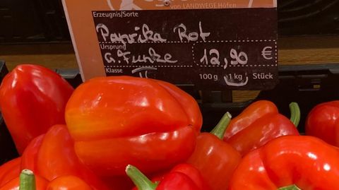Bio-Paprika im Supermarkt