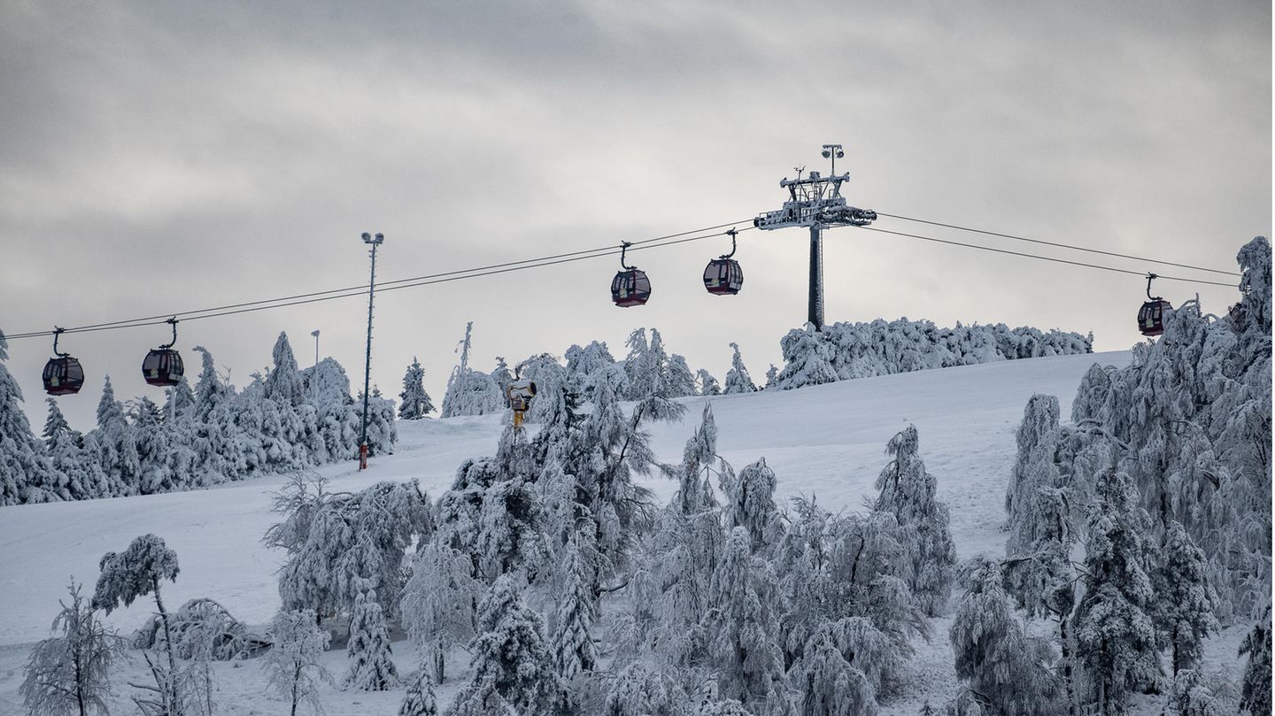 Im benachbarten Hessen fahren die Kabinen der Ettelsberg-Seilbahn dagegen bereits