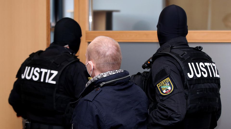 Halle-Attentäter Stephan B. im Dezember 2020 im Gerichtssaal