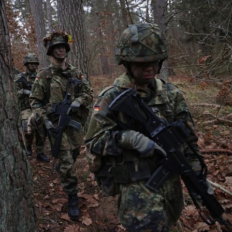Eine Übung von Bundeswehr-Angehörigen hat in Bad Karlstadt für Aufregung gesorgt