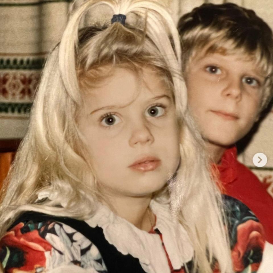 Vip News: Cathy Hummels teilt alte Kinderfotos auf Instagram