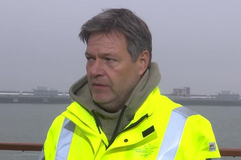 Video: Habeck zu Energieversorgung: "Wir sind noch lange nicht durch"