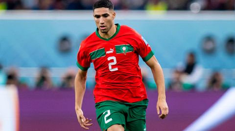 Marokkos Achraf Hakimi in Aktion: Nach der Niederlage gegen Kroatien ärgerte sich der ehemalige BVB-Spieler über die Schiedsrichterleistung.