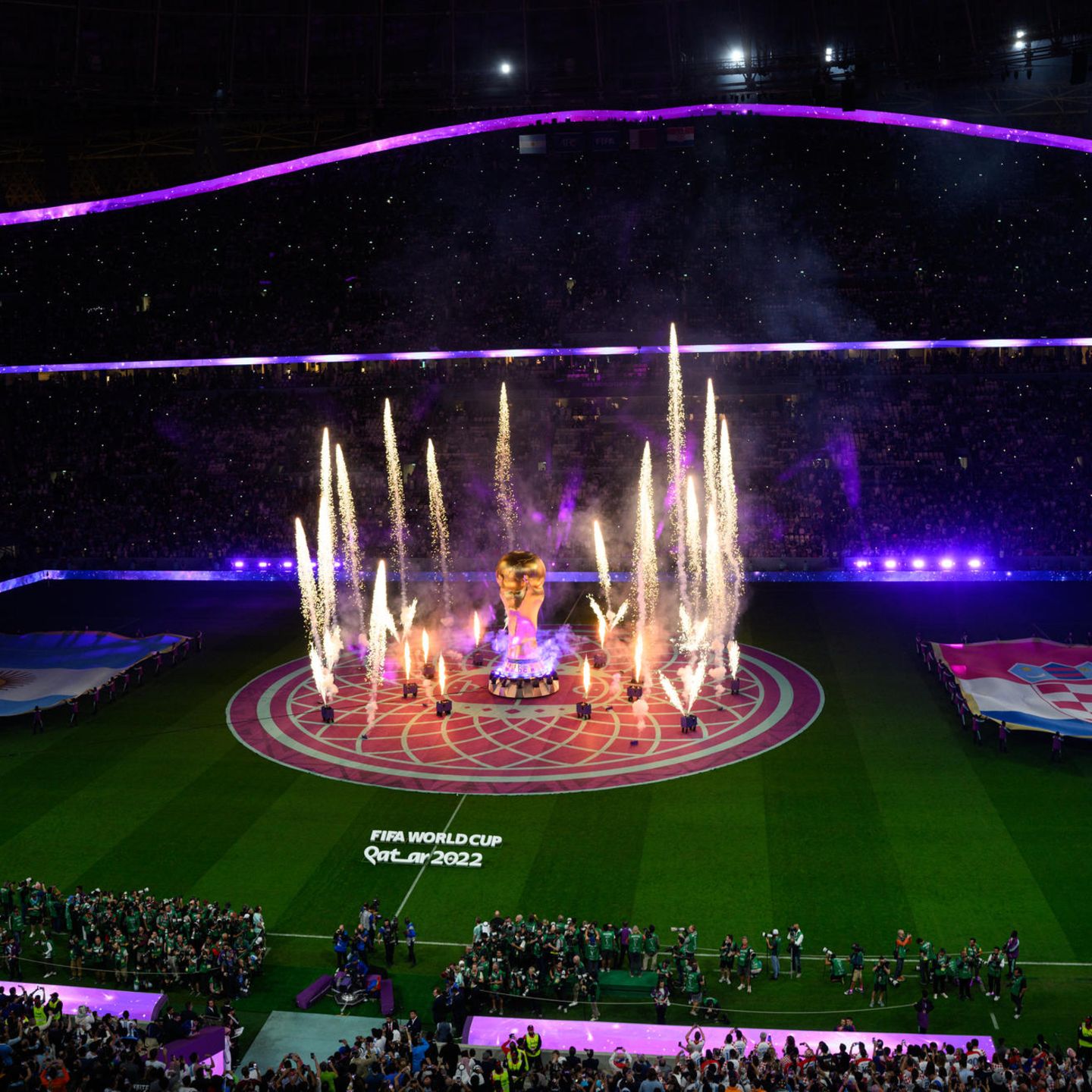 Fußball-WM 2022 in Katar ZDF verzeichnet 40 Prozent weniger Zuschauer STERN.de