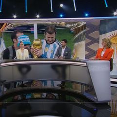 ARD-Expertinnen- und -Expertenrunde zur Fußball-WM: Thomas Hitzlsperger, Almuth Schult, Sami Khedira, Moderatorin Jessy Wellmer