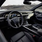 Audi Q8 55 e-tron quattro