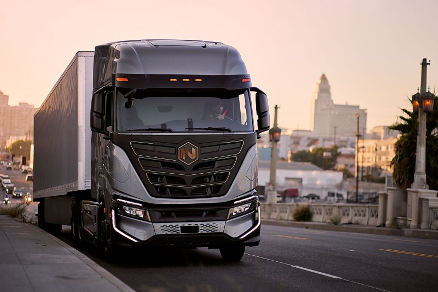 Nikola Tre BEV Truck