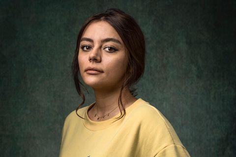 Shiva Amini, Fußballspielerin