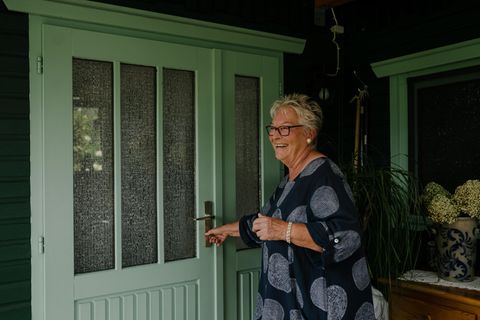 Haushüterin Elke Pastor passt auf, wenn andere in den Urlaub fahren