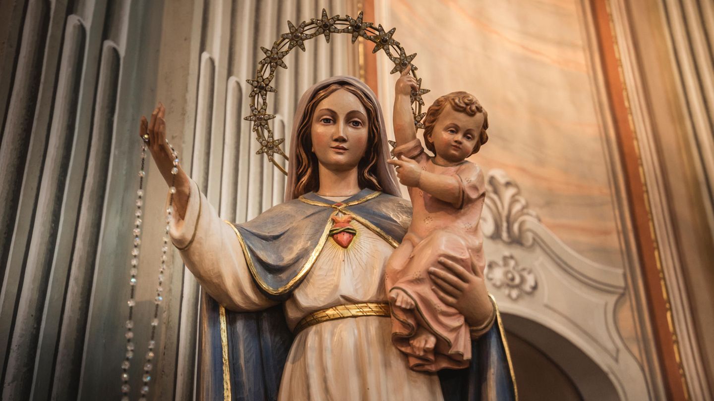Kurz & Knapp: Die biblische Version der Jungfrauengeburt: Maria und Jesus Die biblische Version der Jungfrauengeburt: Maria und Jesus