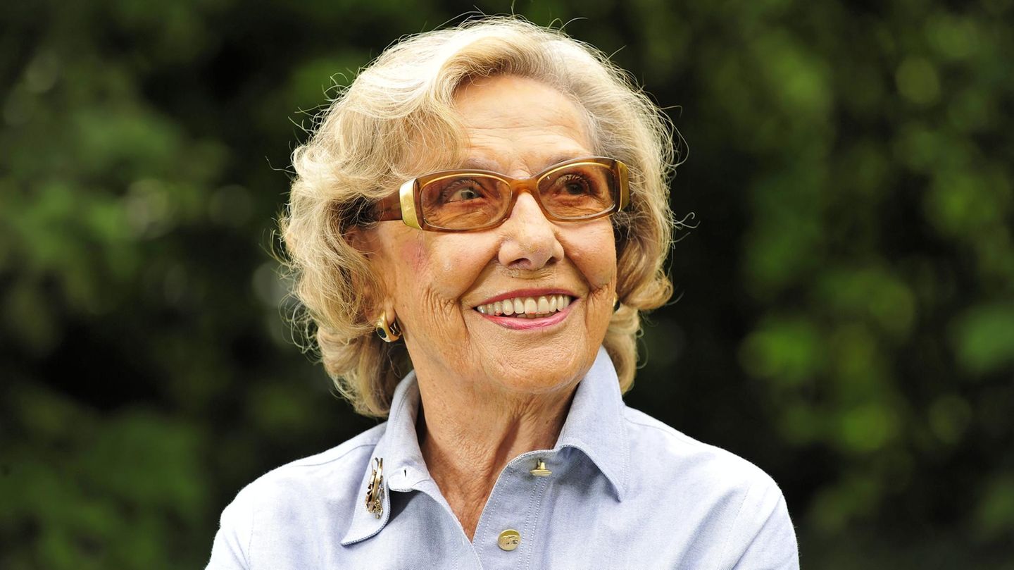Die Schriftstellerin Barbara Noack, hier im September 2009 in ihrem Garten in der Ortschaft Berg am Starnberger See