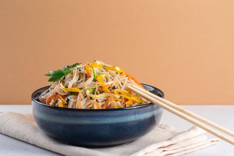 Gesund und schnell gemacht: Glasnudelsalat