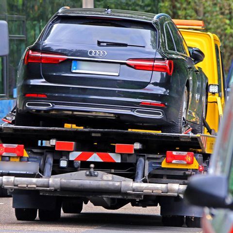Unangenehm: Ist das Auto erst einmal am Haken, wird es richtig teuer.