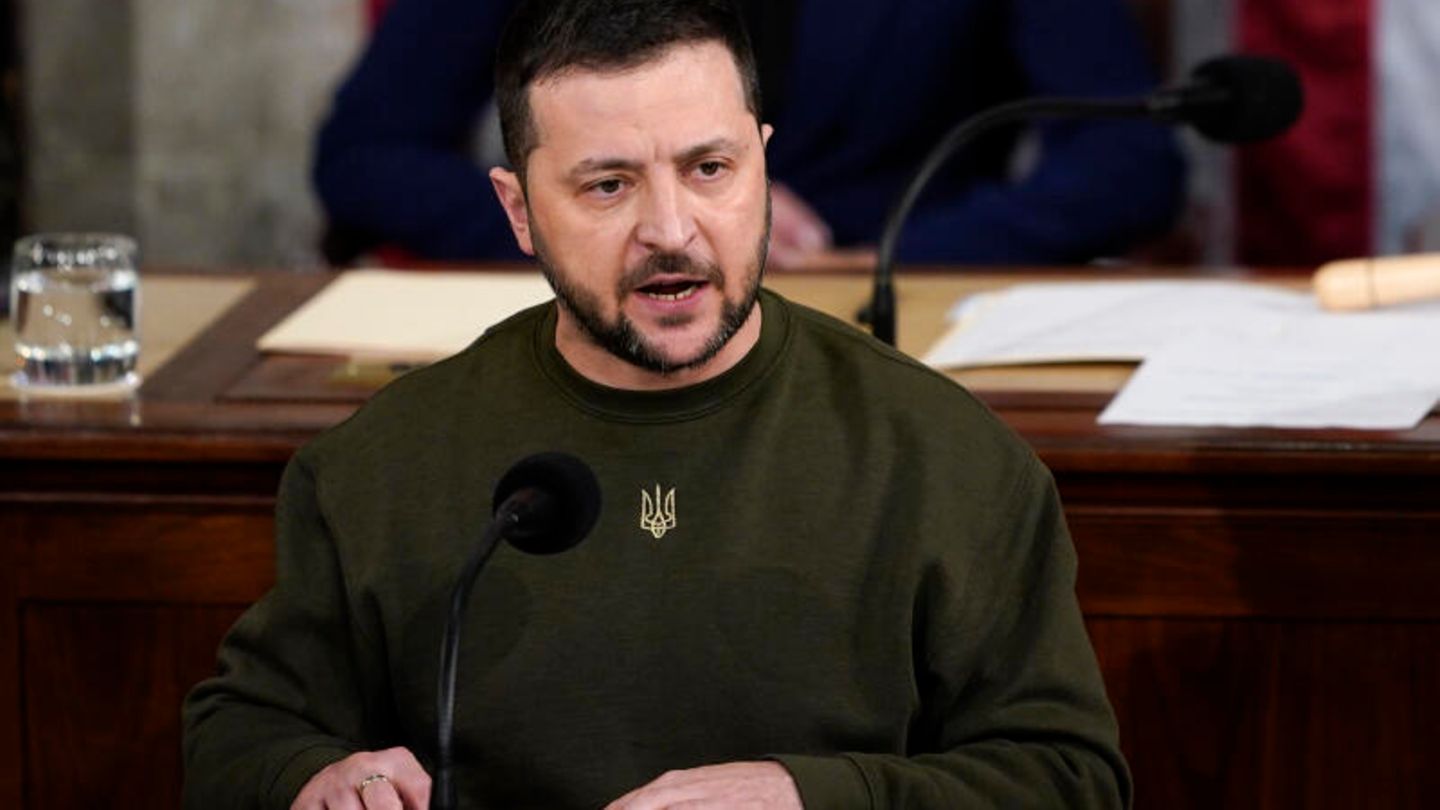 Selenskyj hält Rede Selenskyj hält Rede