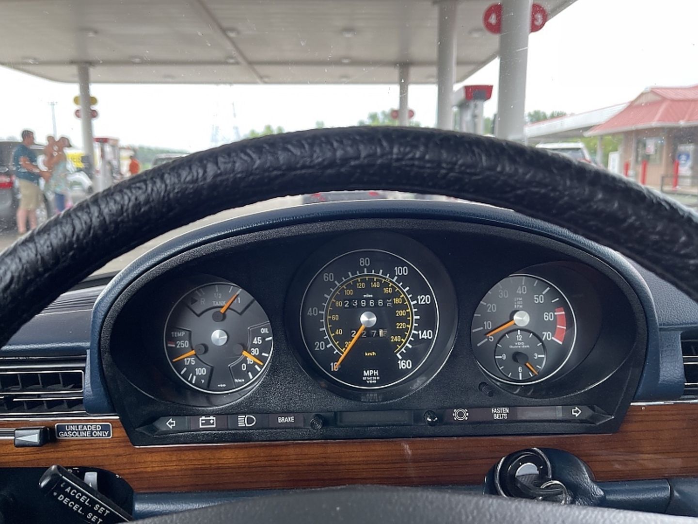 Mercedes 450 SEL W 116