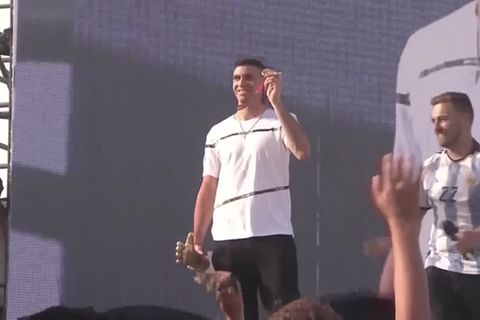 Video: "Mein Traum war es, Messi die WM zu schenken"