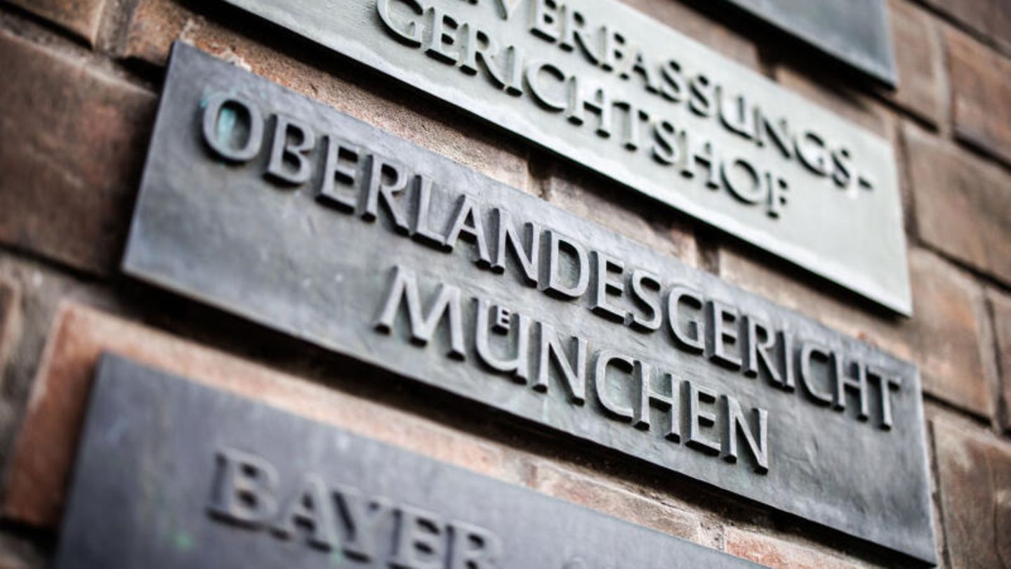 Im Fall des Messerangriffs in einem ICE hat das Oberlandesgericht München sein Urteil verkündet