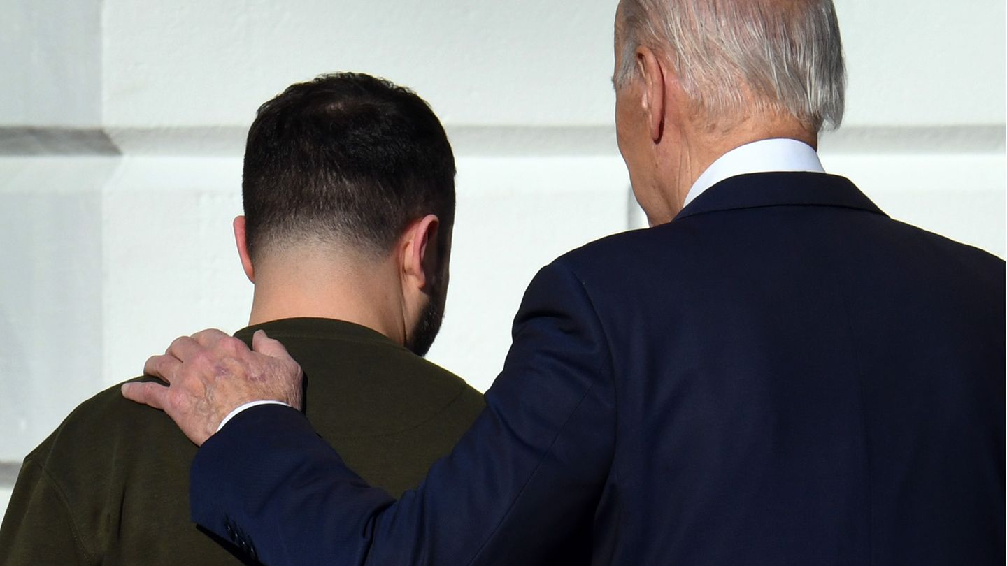 US-Präsident Joe Biden mit Wolodymyr Selenskyj bei dessen Besuch in Washington US-Präsident Joe Biden mit Wolodymyr Selenskyj bei dessen Besuch in Washington