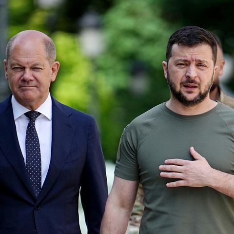 Scholz beim Besuch bei Wolodymyr Selenskyj in Kiew im Juni 2022
