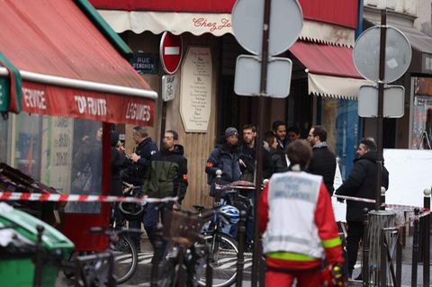 In der Pariser Rue d'Enghien sind am Tag vor Heiligabend Schüsse gefallen