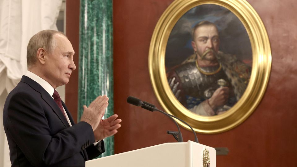 Wladimir Putin bei einer Pressekonferenz im Kremlin