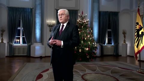 Bundespräsident Frank-Walter Steinmeier: Lobeshymne auf Joachim "Jogi" Löw