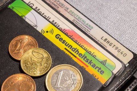 Die Mehrzahl der Krankenkassen erhöht Anfang 2023 den Zusatzbeitrag