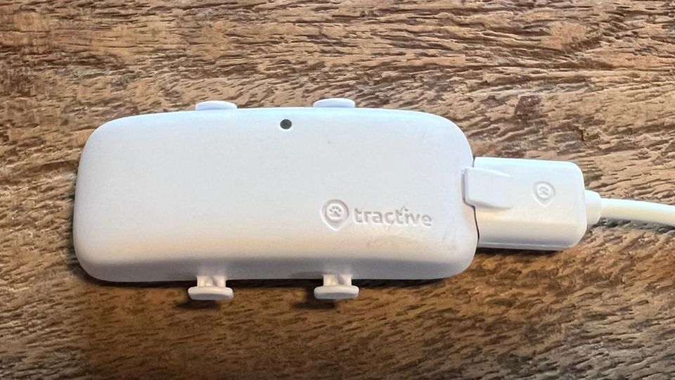 Tractive GPS Dog 4 Tracker Tractive GPS Dog 4 Tracker