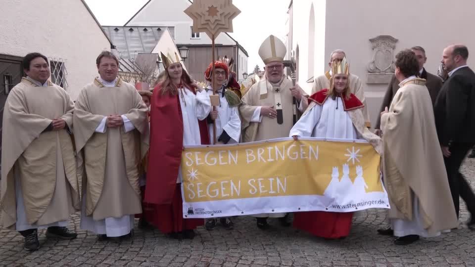 Video: Katholiken wünschen Benedikt Frieden und Segen Video: Katholiken wünschen Benedikt Frieden und Segen