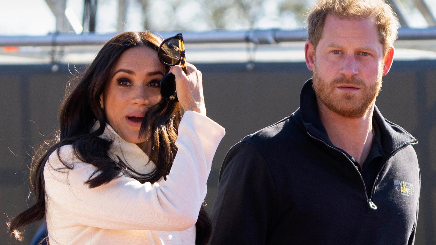 Prinz Harry und Herzogin Meghan Prinz Harry und Meghan, Herzogin von Sussex, im April in Den Haag