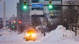 Hier ein Blick auf die zugeschneiten Straßen der besonders betroffenen Stadt Buffalo.