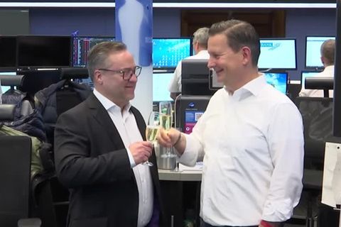 Video: Halver:  "Das Kapitalmarktjahr 2022 hat uns daran erinnert, dass Aktien Risikopapiere sind."