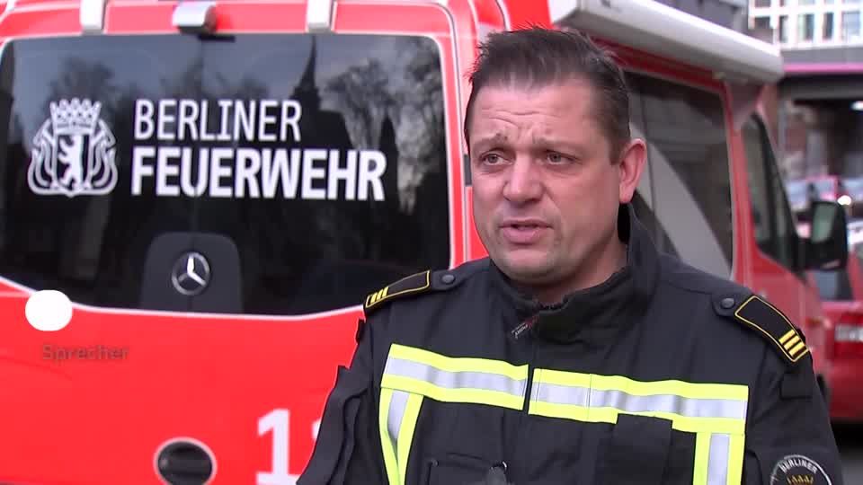 Video: Feuerwehr Bereitet Sich Auf Silvester Vor | STERN.de