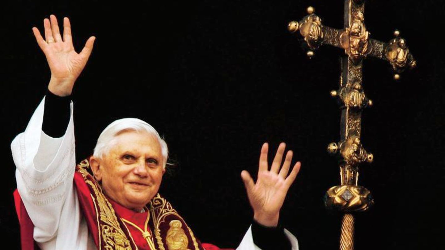 Benedikt XVI Benedikt XVI