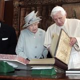 Pope Benedict XVI death. File photo dated 16/09/10 of The Duke of Edinburgh looking on (left) as Queen Elizabeth II talks with Pope Benedict XVI exchange gifts during an audience in the Morning Drawing Room at the Palace of Holyroodhouse in Edinburgh. Pope Emeritus Benedict XVI has died, the Vatican has announced. Issue date: Saturday December 31, 2022. See PA story DEATH Benedict.