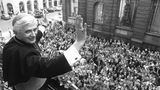 Joseph Ratzinger wird in München stürmisch von der Bevölkerung begrüßt