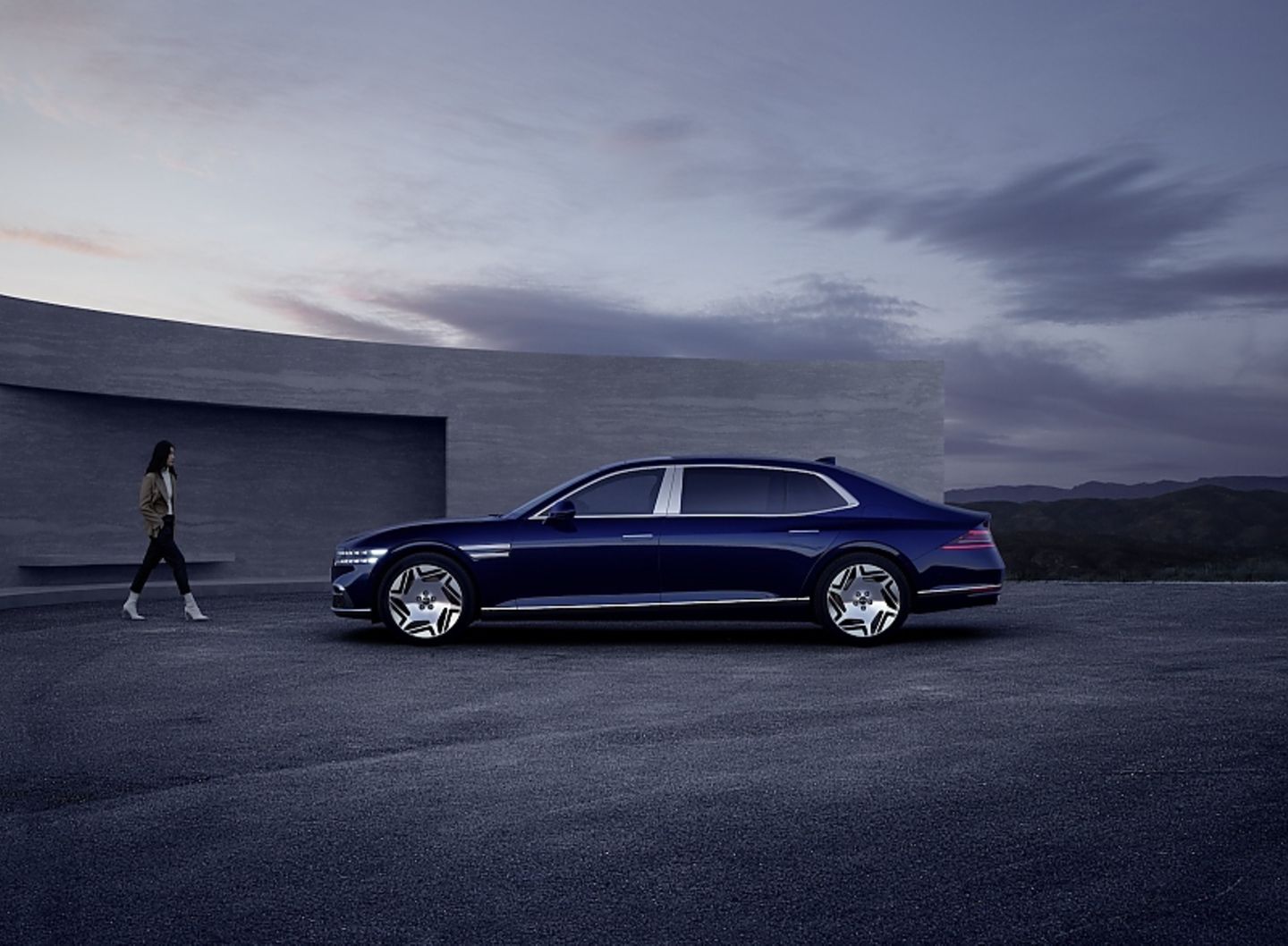 Genesis G90