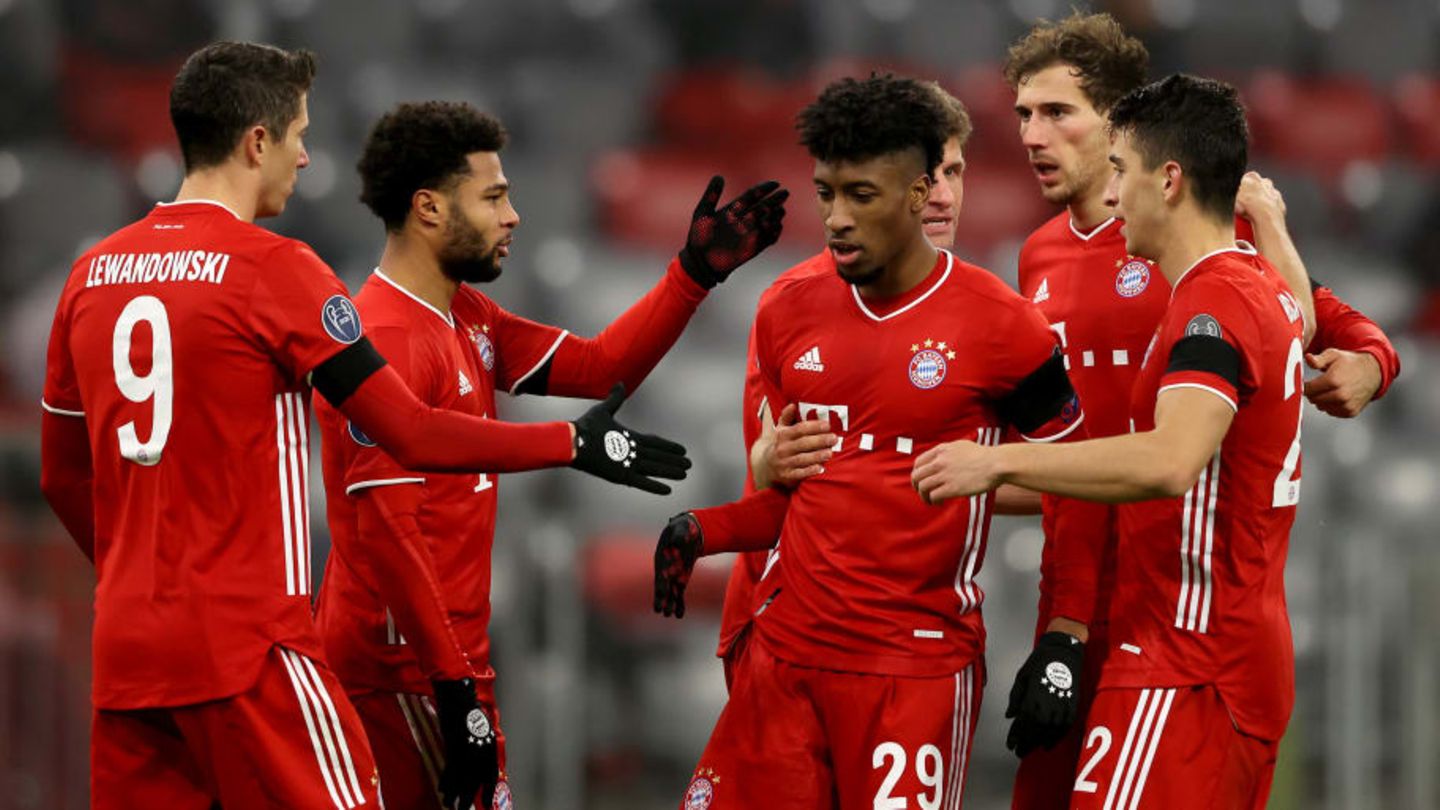 Kingsley Coman, Serge Gnabry, Robert Lewandowski, Marc Roca