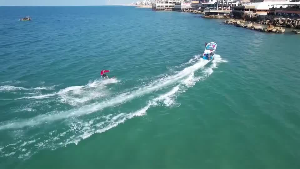 Video: Gaza: Wassersport für mehr Aufmerksamkeit Video: Gaza: Wassersport für mehr Aufmerksamkeit