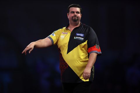 Gabriel Clemens beim Halbfinale der Darts-WM im Match gegen Michael Smith