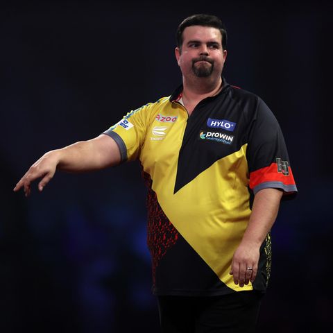 Gabriel Clemens beim Halbfinale der Darts-WM im Match gegen Michael Smith