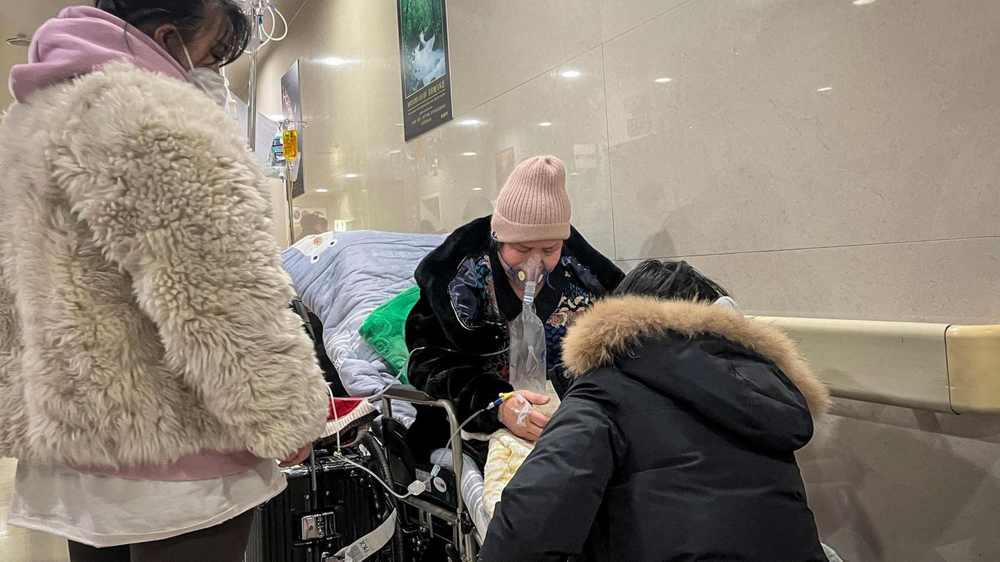 Patientin auf dem Flur